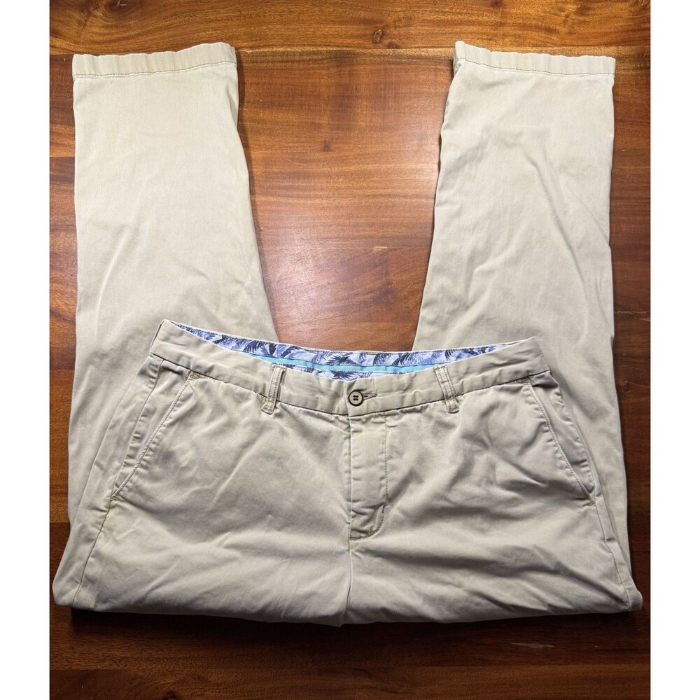 Tommy Bahama Boracay Mens Beige Flat Front Preppy Casual Chino Pants Sz 36 x 30